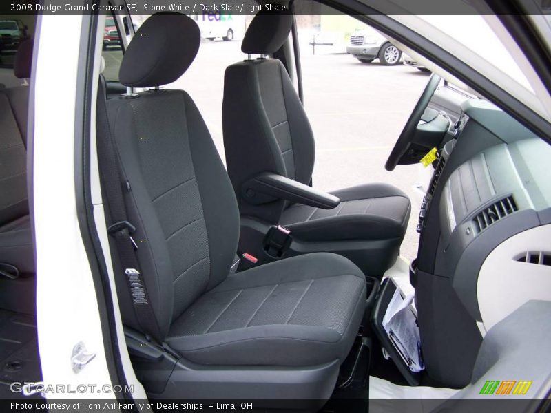 Stone White / Dark Slate/Light Shale 2008 Dodge Grand Caravan SE