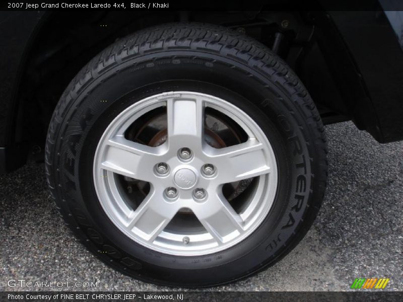 Black / Khaki 2007 Jeep Grand Cherokee Laredo 4x4