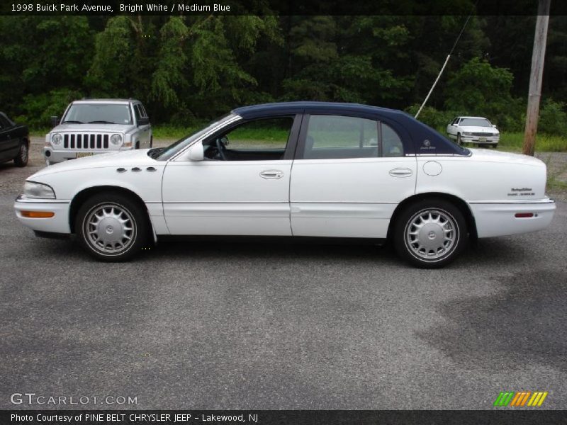 Bright White / Medium Blue 1998 Buick Park Avenue