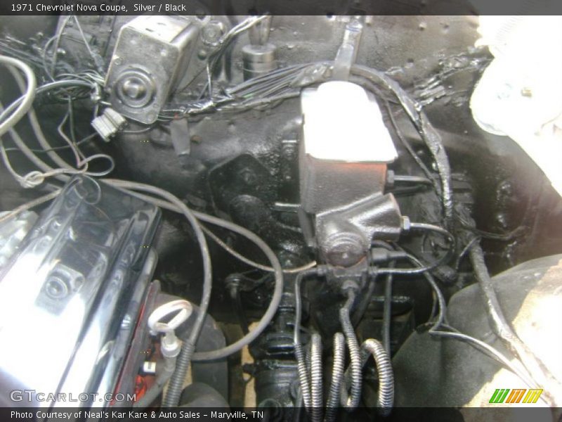 Silver / Black 1971 Chevrolet Nova Coupe