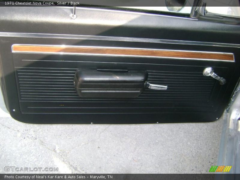 Silver / Black 1971 Chevrolet Nova Coupe