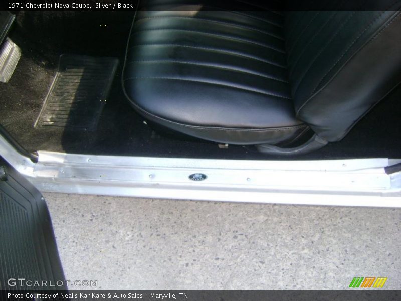 Silver / Black 1971 Chevrolet Nova Coupe