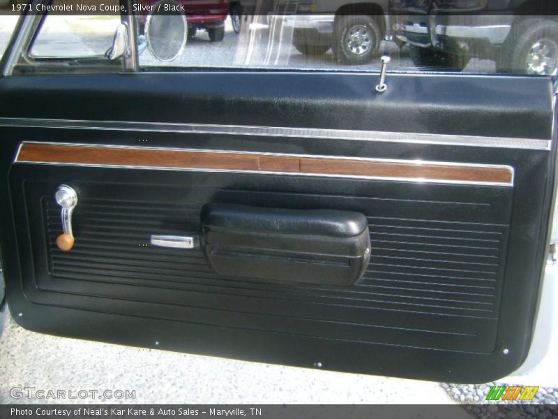 Silver / Black 1971 Chevrolet Nova Coupe