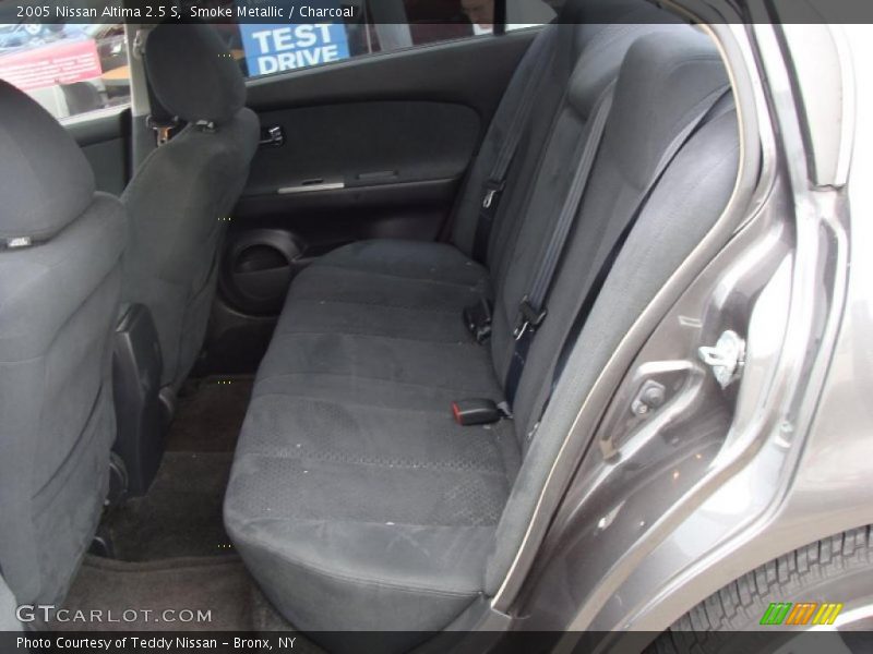 Smoke Metallic / Charcoal 2005 Nissan Altima 2.5 S