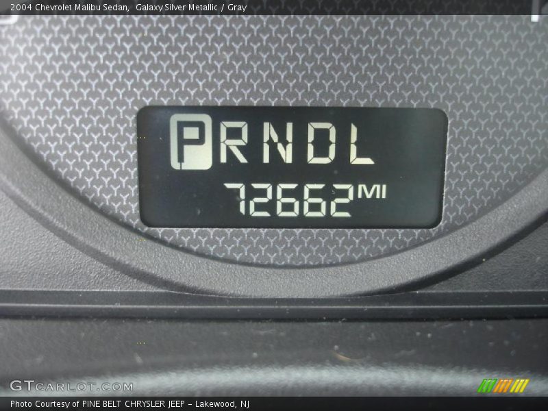 Galaxy Silver Metallic / Gray 2004 Chevrolet Malibu Sedan