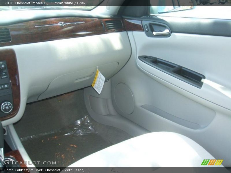 Summit White / Gray 2010 Chevrolet Impala LS