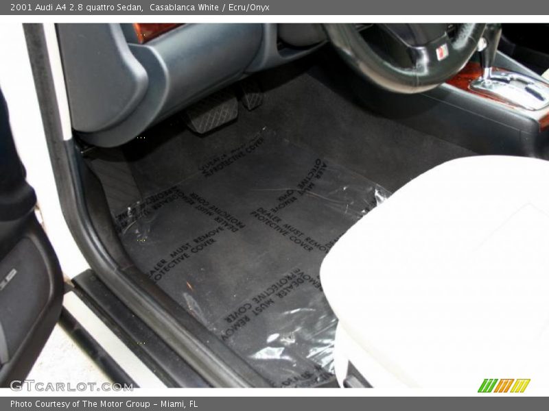 Casablanca White / Ecru/Onyx 2001 Audi A4 2.8 quattro Sedan