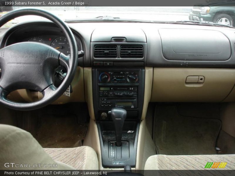 Acadia Green / Beige 1999 Subaru Forester S