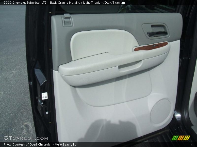 Black Granite Metallic / Light Titanium/Dark Titanium 2010 Chevrolet Suburban LTZ
