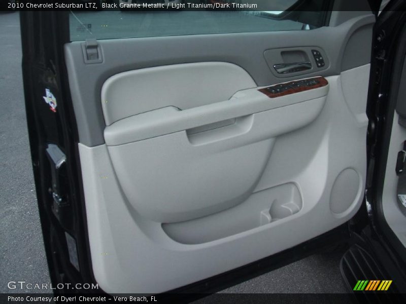 Black Granite Metallic / Light Titanium/Dark Titanium 2010 Chevrolet Suburban LTZ