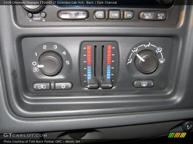 Black / Dark Charcoal 2006 Chevrolet Silverado 2500HD LT Extended Cab 4x4