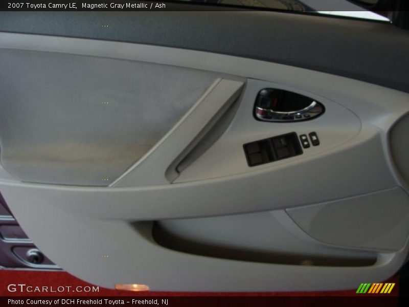 Magnetic Gray Metallic / Ash 2007 Toyota Camry LE