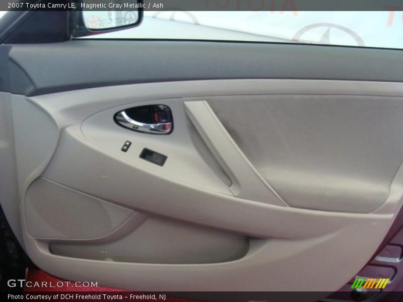 Magnetic Gray Metallic / Ash 2007 Toyota Camry LE