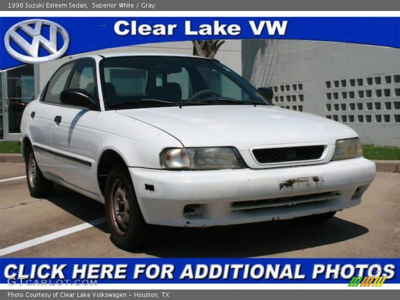 Superior White / Gray 1998 Suzuki Esteem Sedan