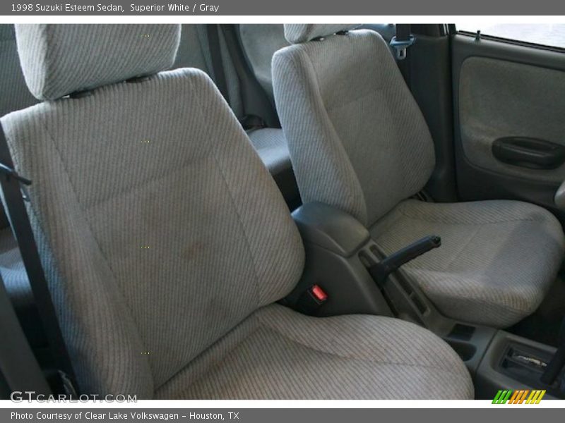 Superior White / Gray 1998 Suzuki Esteem Sedan