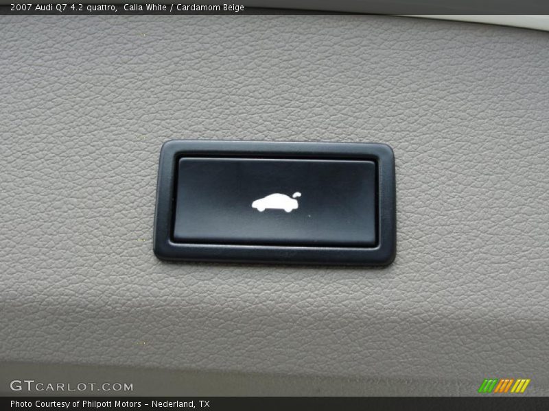 Calla White / Cardamom Beige 2007 Audi Q7 4.2 quattro
