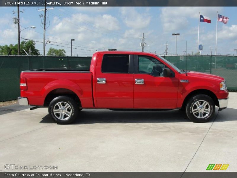 Bright Red / Medium Flint 2007 Ford F150 XLT SuperCrew
