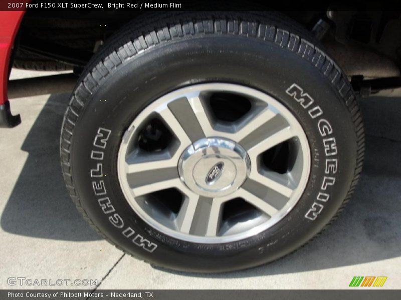 Bright Red / Medium Flint 2007 Ford F150 XLT SuperCrew