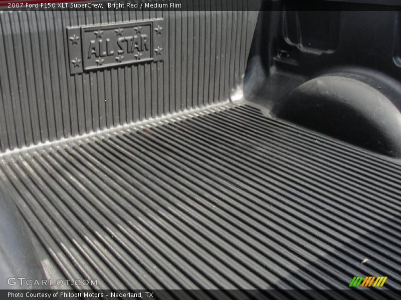 Bright Red / Medium Flint 2007 Ford F150 XLT SuperCrew