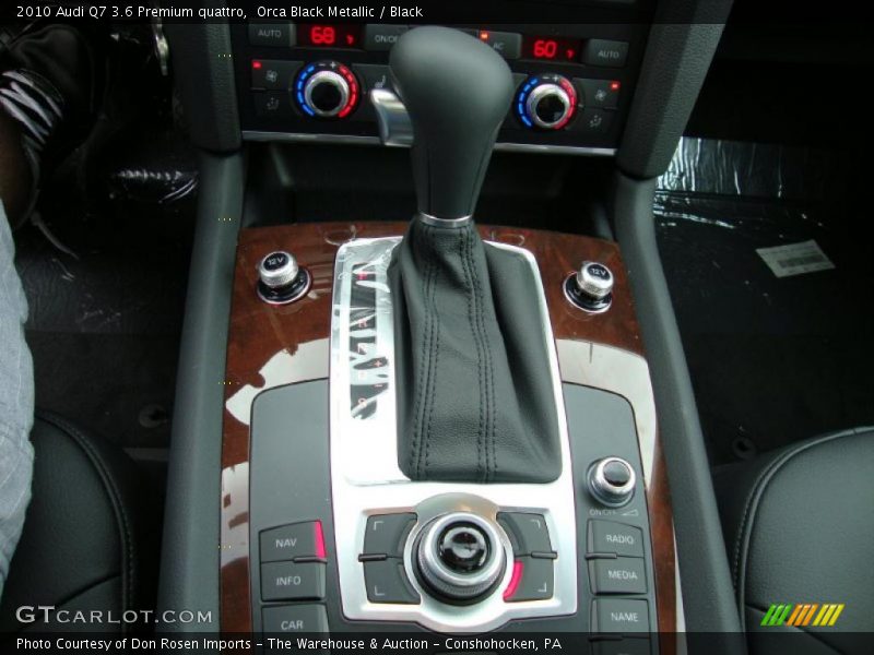 Orca Black Metallic / Black 2010 Audi Q7 3.6 Premium quattro
