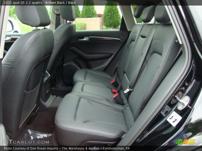 Brilliant Black / Black 2010 Audi Q5 3.2 quattro
