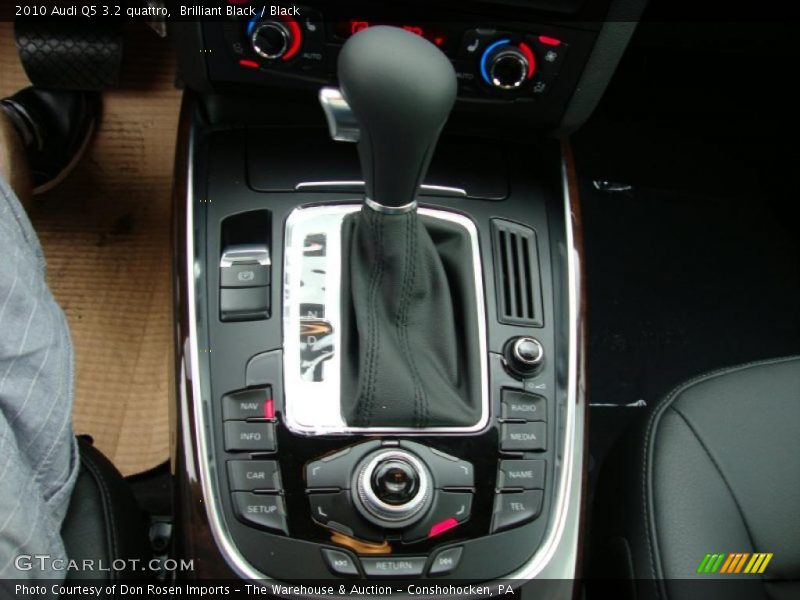 Brilliant Black / Black 2010 Audi Q5 3.2 quattro