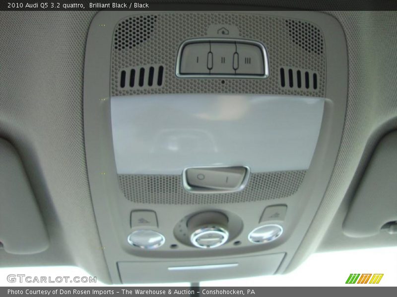 Brilliant Black / Black 2010 Audi Q5 3.2 quattro