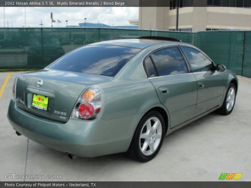 Mystic Emerald Metallic / Blond Beige 2002 Nissan Altima 3.5 SE