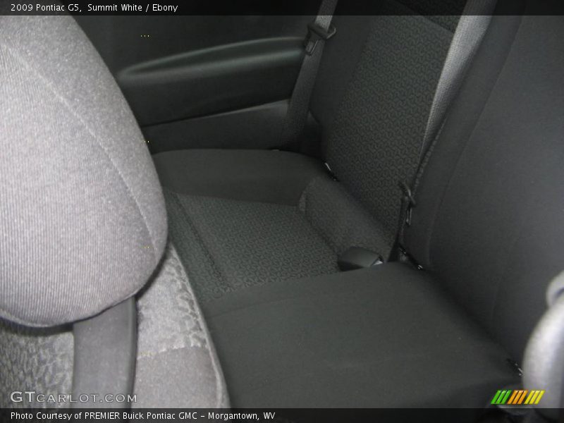 Summit White / Ebony 2009 Pontiac G5