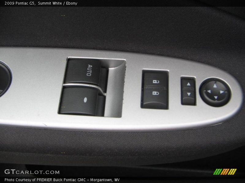Summit White / Ebony 2009 Pontiac G5