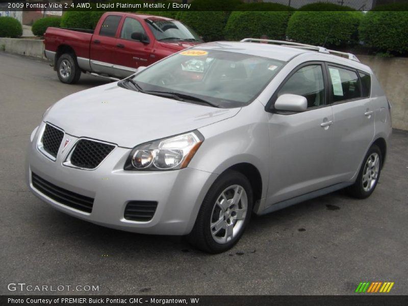 Liquid Platinum Metallic / Ebony 2009 Pontiac Vibe 2.4 AWD