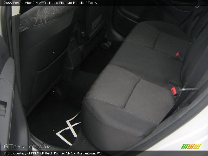 Liquid Platinum Metallic / Ebony 2009 Pontiac Vibe 2.4 AWD