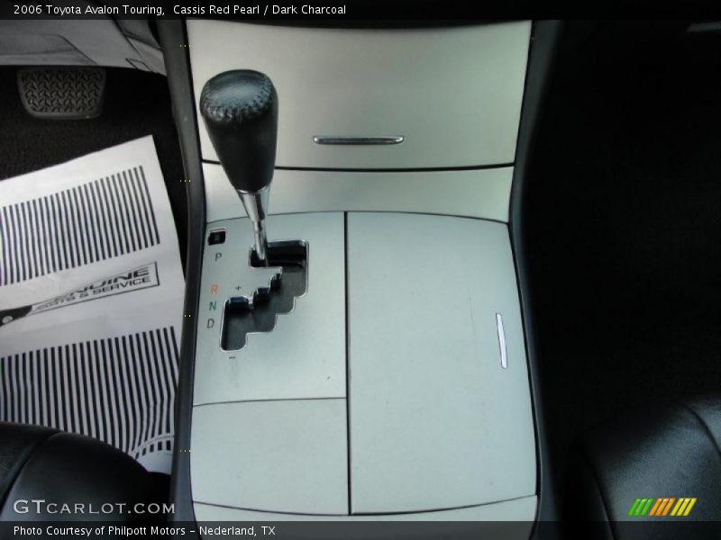 Cassis Red Pearl / Dark Charcoal 2006 Toyota Avalon Touring
