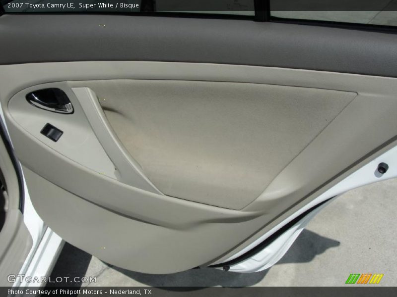 Super White / Bisque 2007 Toyota Camry LE