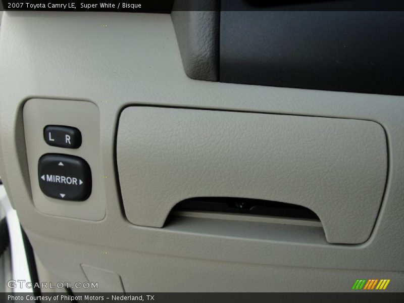 Super White / Bisque 2007 Toyota Camry LE