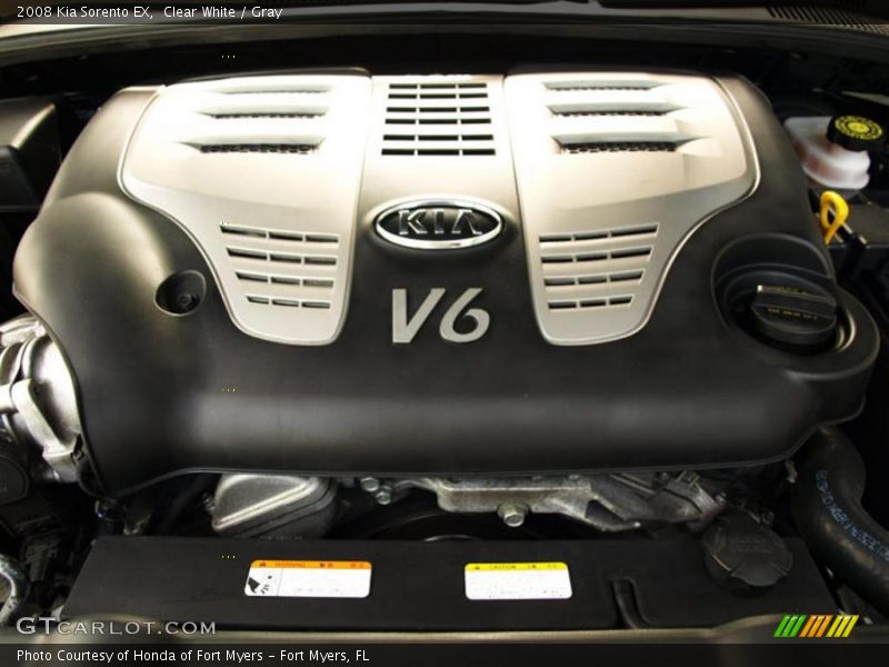 Clear White / Gray 2008 Kia Sorento EX