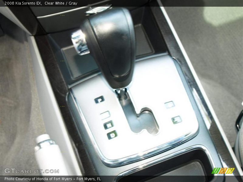 Clear White / Gray 2008 Kia Sorento EX