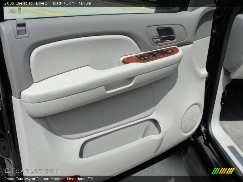Black / Light Titanium 2009 Chevrolet Tahoe LT