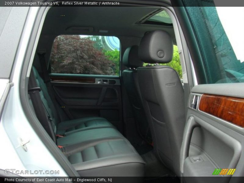 Reflex Silver Metallic / Anthracite 2007 Volkswagen Touareg V6