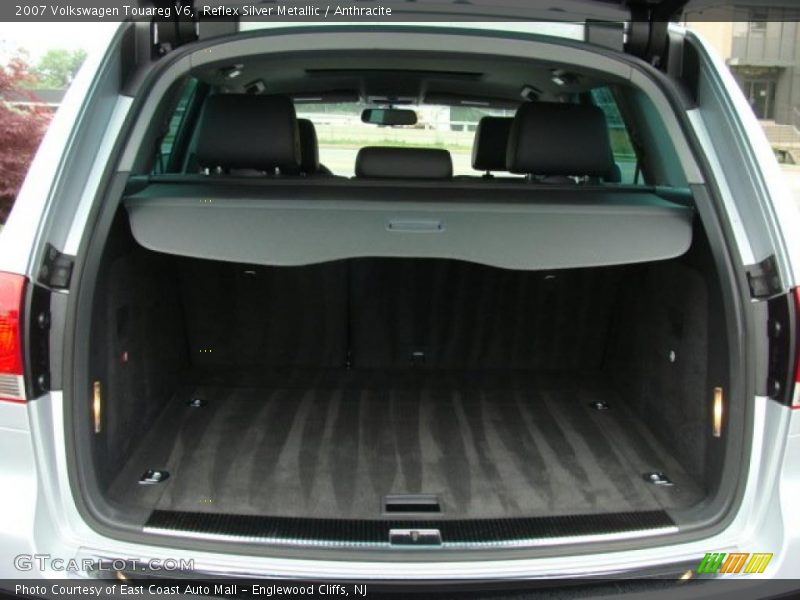Reflex Silver Metallic / Anthracite 2007 Volkswagen Touareg V6