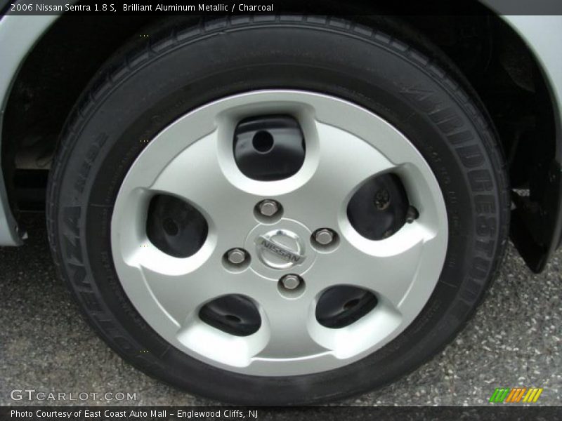 Brilliant Aluminum Metallic / Charcoal 2006 Nissan Sentra 1.8 S