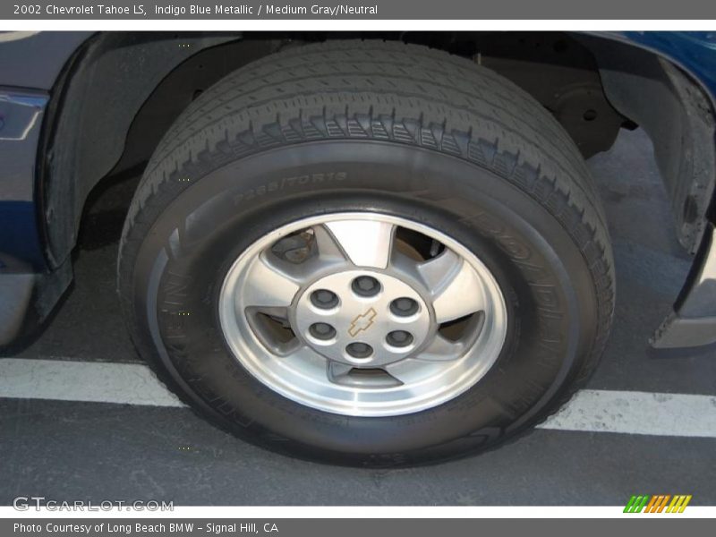 Indigo Blue Metallic / Medium Gray/Neutral 2002 Chevrolet Tahoe LS