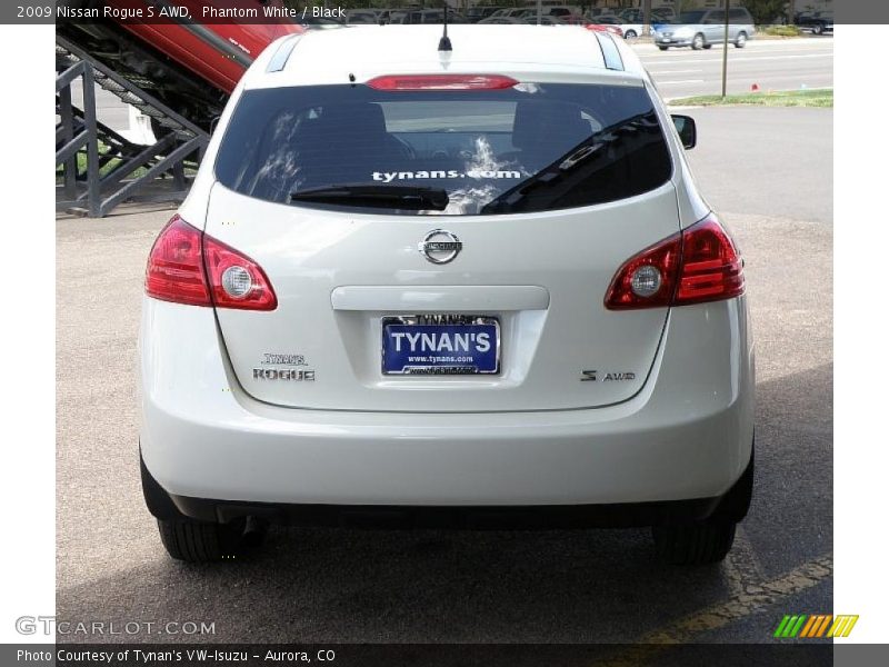 Phantom White / Black 2009 Nissan Rogue S AWD