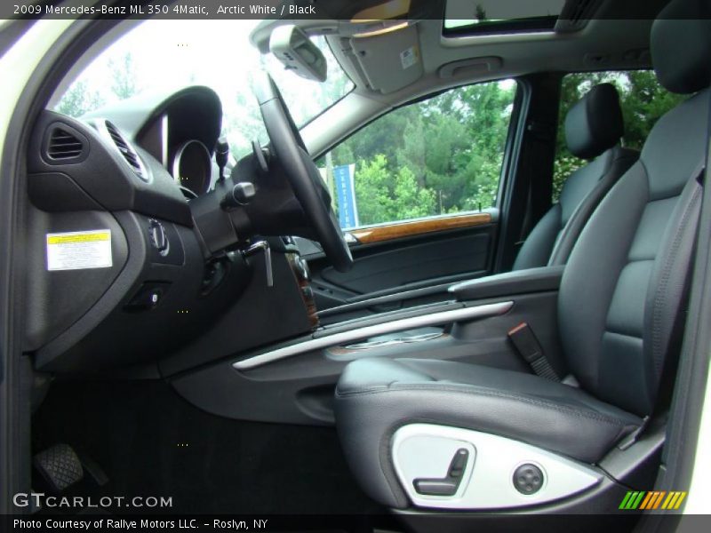 Arctic White / Black 2009 Mercedes-Benz ML 350 4Matic