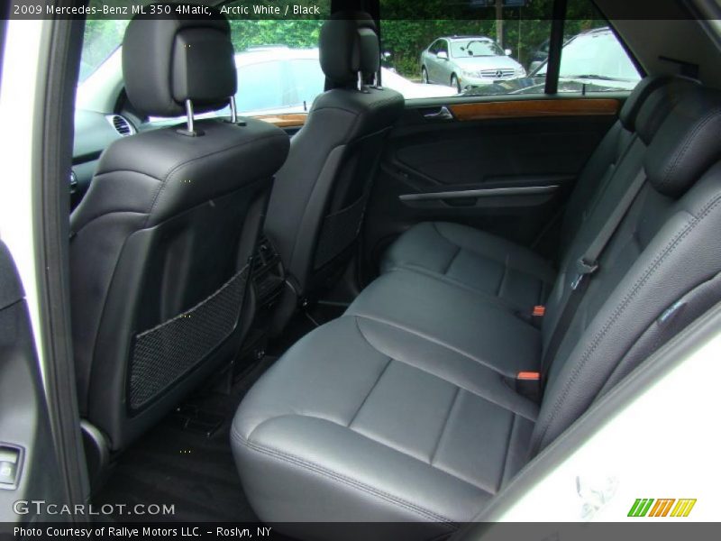 Arctic White / Black 2009 Mercedes-Benz ML 350 4Matic