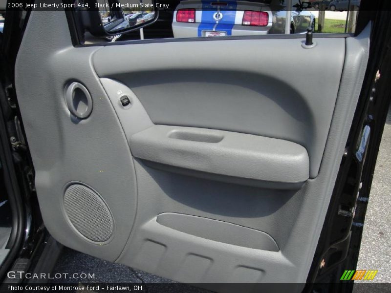 Black / Medium Slate Gray 2006 Jeep Liberty Sport 4x4