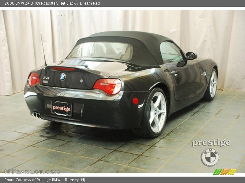 Jet Black / Dream Red 2008 BMW Z4 3.0si Roadster