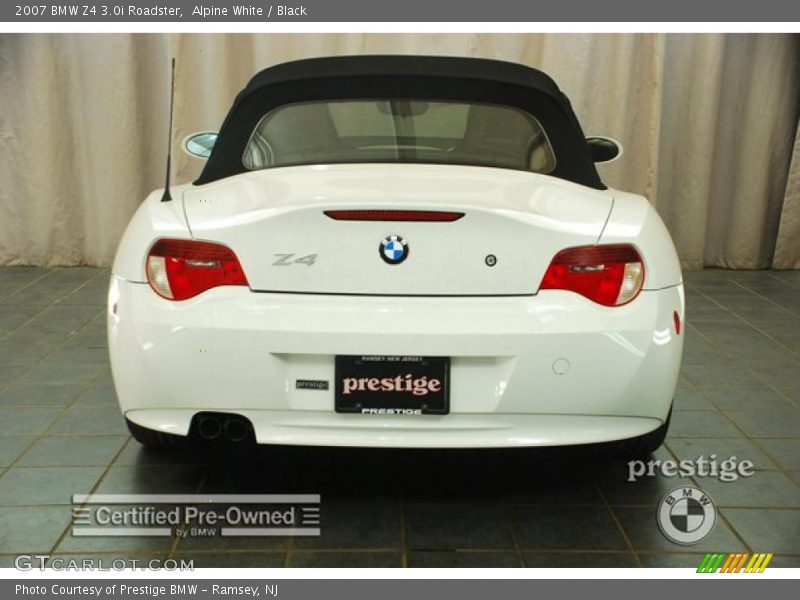 Alpine White / Black 2007 BMW Z4 3.0i Roadster
