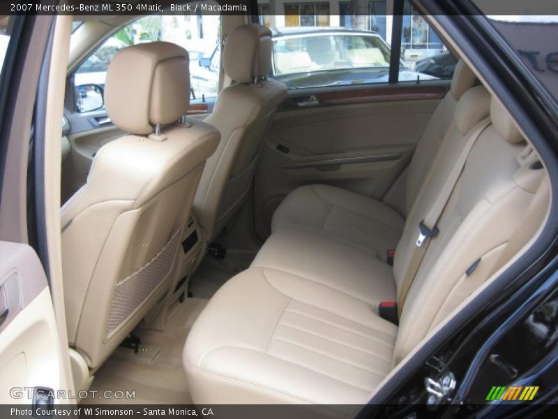 Black / Macadamia 2007 Mercedes-Benz ML 350 4Matic