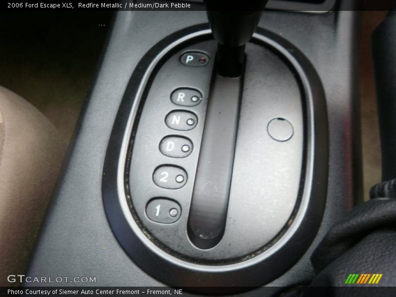 Redfire Metallic / Medium/Dark Pebble 2006 Ford Escape XLS